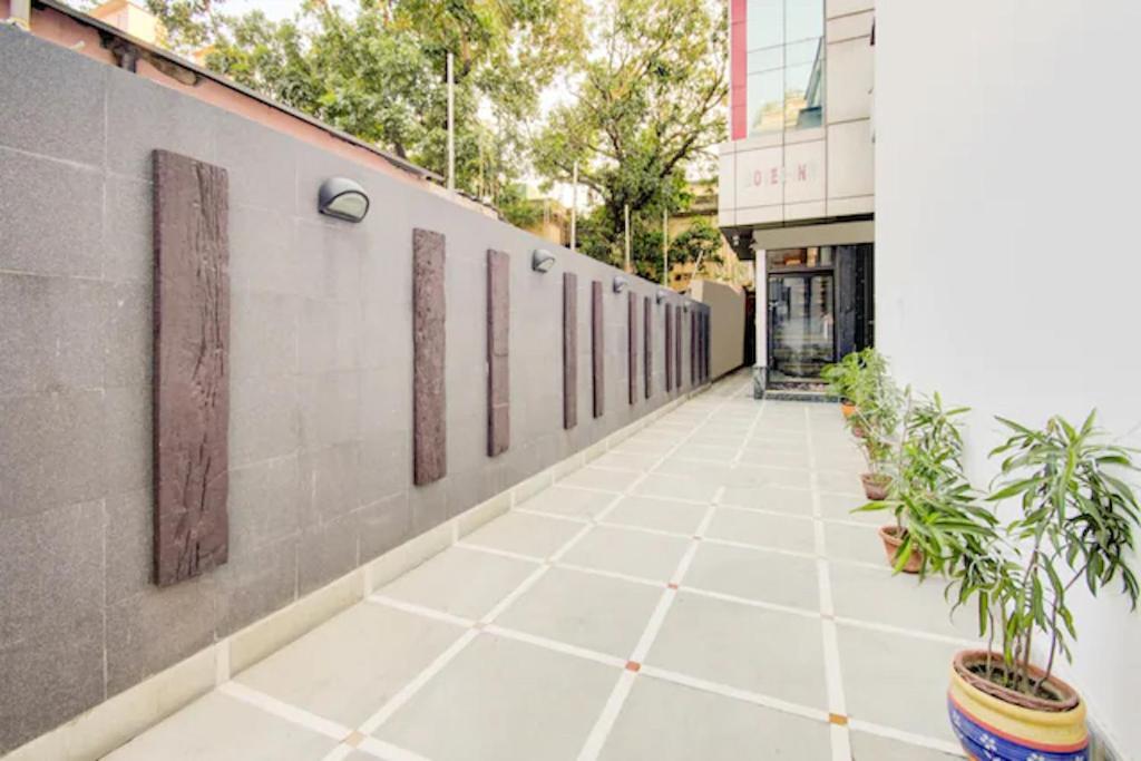 Dover Inn By Bookmerihotel Kolkata Bagian luar foto